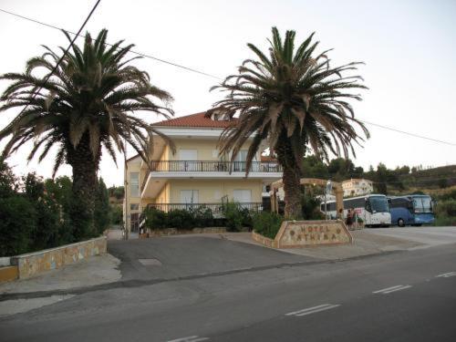 Athina Hotel Kréstena Zewnętrze zdjęcie