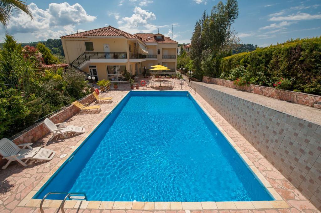 Athina Hotel Kréstena Zewnętrze zdjęcie